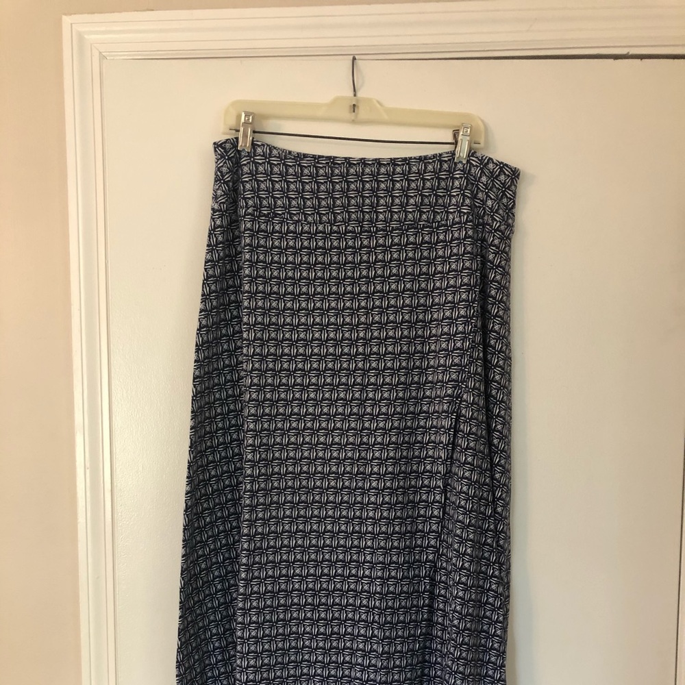 Talbots L Navy/White Maxi Skirt